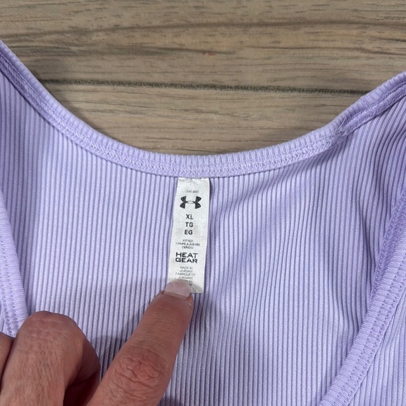 Under Armour Women's Purple Tank Top - Picture 4 of 8